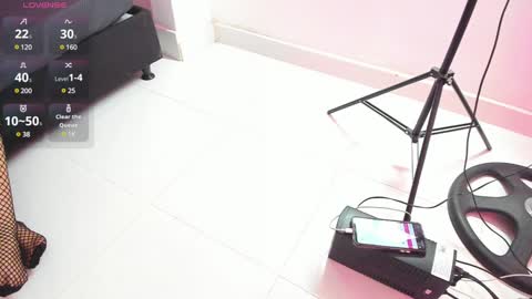 Snapshot of katey_curvy01 chatting on 12-14-24, 10:07 katey Curvy01 online show from 12-14-24, 10:07