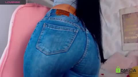 Snapshot of katha_18 chatting on 11-24-25, 06:18 katy online show from 11-24-25, 06:18