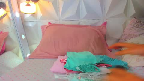 Snapshot of kathalinaxvip chatting on 02-06-26, 04:50 katha online show from 02-06-26, 04:50