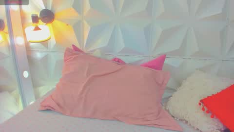 Snapshot of kathalinaxvip chatting on 03-04-26, 04:07 katha online show from 03-04-26, 04:07