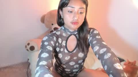 Snapshot of katharina_lopez chatting on 06-05-26, 10:04 Katha online show from 06-05-26, 10:04