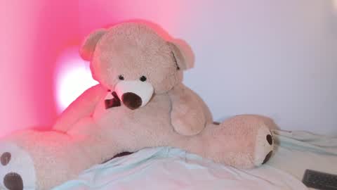 Snapshot of katharina_lopez chatting on 06-13-26, 04:43 Katha online show from 06-13-26, 04:43
