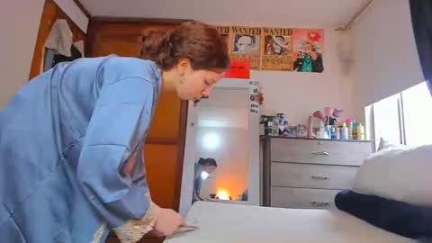 Snapshot of kathc_19 chatting on 03-07-25, 10:10 Katerine online show from 03-07-25, 10:10