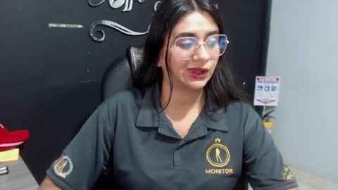 Call me Lau  online show from 05-27-26, 11:24