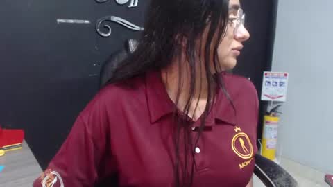 Snapshot of kathe0v chatting on 07-04-26, 12:17 Call me Lau online show from 07-04-26, 12:17
