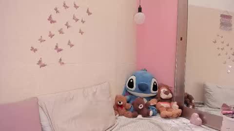 Snapshot of kathe_vergara chatting on 10-08-25, 06:49 kathe online show from 10-08-25, 06:49