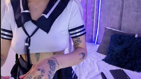Snapshot of kathegomez_ chatting on 01-12-25, 01:48 KatheGomez online show from 01-12-25, 01:48