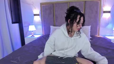 Snapshot of kathegomez_ chatting on 07-30-26, 03:05 KatheGomez online show from 07-30-26, 03:05