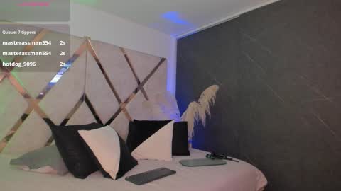 Snapshot of katherin_mons chatting on 02-05-26, 11:31 KATHERIN MONS online show from 02-05-26, 11:31