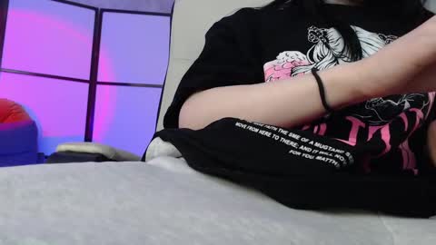 katherine_johnson online show from 01-04-25, 01:42