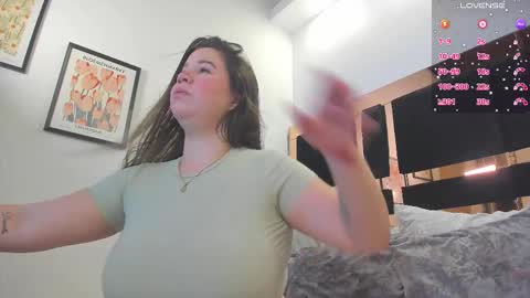 Katherin  online show from 10-20-25, 11:43