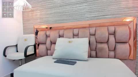  KATHIA  online show from 12-05-25, 12:14