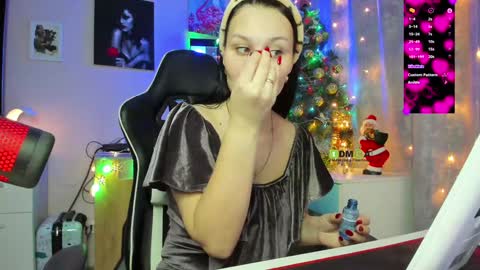 Snapshot of kathiekat chatting on 12-20-24, 04:09 Kathie online show from 12-20-24, 04:09