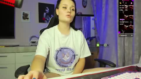 Snapshot of kathiekat chatting on 03-03-25, 04:56 Kathie online show from 03-03-25, 04:56