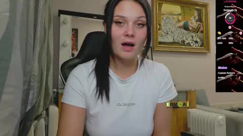 Snapshot of kathiekat chatting on 09-30-25, 06:02 Kathie online show from 09-30-25, 06:02