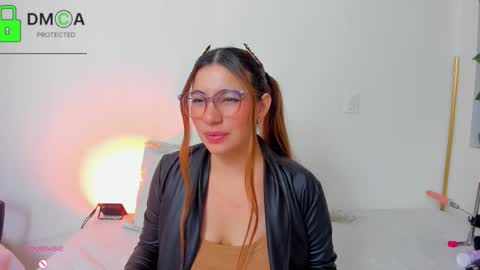 Kay online show from 03-24-26, 01:10