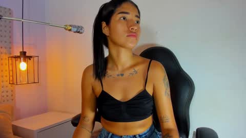 Khaty online show from 12-20-24, 01:22