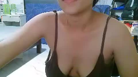 Snapshot of kathyfantasylover chatting on 06-16-26, 01:25 kathy online show from 06-16-26, 01:25
