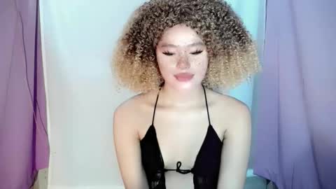 Snapshot of kathyfied chatting on 11-12-25, 02:17 Kath online show from 11-12-25, 02:17