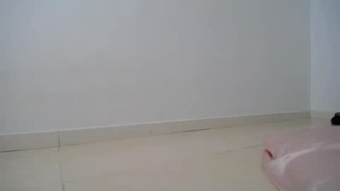 Snapshot of kathypierce20 chatting on 11-10-25, 09:03 Kathy Pierce online show from 11-10-25, 09:03