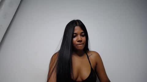 Snapshot of kathypierce20 chatting on 02-17-26, 11:44 Kathy Pierce online show from 02-17-26, 11:44