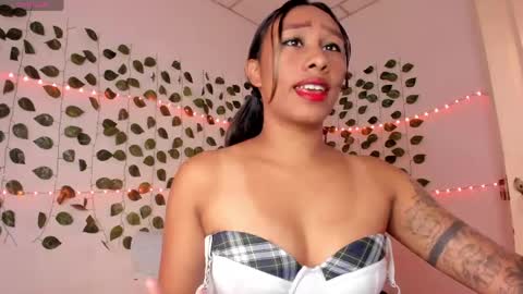 Katia online show from 04-16-26, 03:35