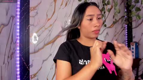 Snapshot of katia606424 chatting on 05-10-26, 03:28 Katia online show from 05-10-26, 03:28