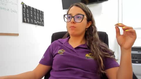 Snapshot of katia_foxx chatting on 02-15-25, 06:44 Khaterine online show from 02-15-25, 06:44