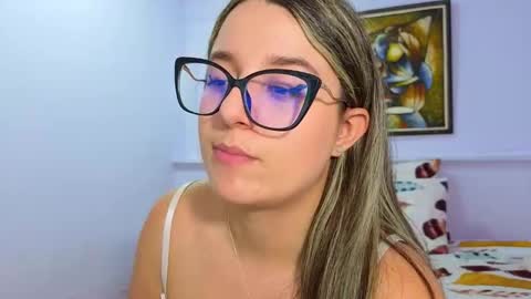 Snapshot of katia_foxx chatting on 10-13-25, 02:39 Khaterine online show from 10-13-25, 02:39