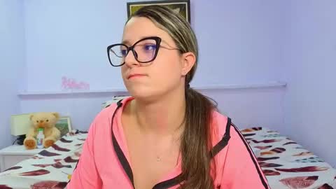 Snapshot of katia_foxx chatting on 10-16-25, 12:06 Khaterine online show from 10-16-25, 12:06