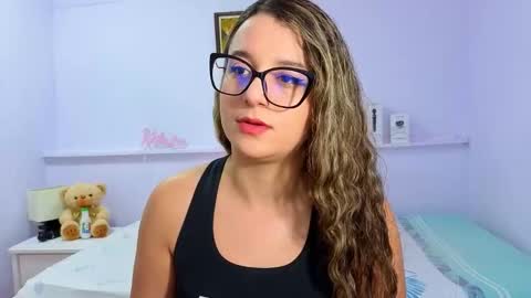 Snapshot of katia_foxx chatting on 10-23-25, 12:04 Khaterine online show from 10-23-25, 12:04