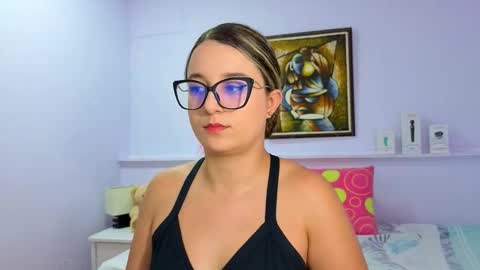 Snapshot of katia_foxx chatting on 10-24-25, 11:50 Khaterine online show from 10-24-25, 11:50