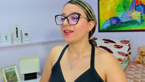 Snapshot of katia_foxx chatting on 03-03-26, 11:38 Khaterine online show from 03-03-26, 11:38