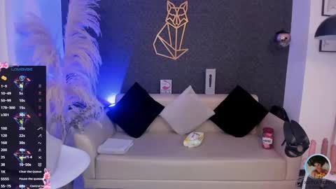 Snapshot of katia_high chatting on 09-21-25, 08:10 katia_high online show from 09-21-25, 08:10