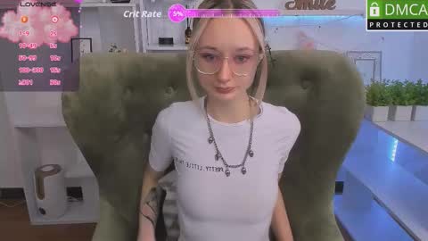 Katia  online show from 09-12-25, 05:40