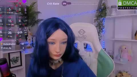 Katia  online show from 10-17-25, 05:43