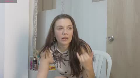 Snapshot of katia_rose23 chatting on 07-18-26, 07:17 . . KATIA . . online show from 07-18-26, 07:17