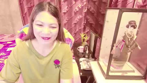 Snapshot of katie_8441 chatting on 03-18-26, 06:44 Kate online show from 03-18-26, 06:44
