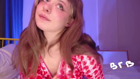 Snapshot of katie_deville chatting on 03-02-25, 03:02 Katie Deville online show from 03-02-25, 03:02