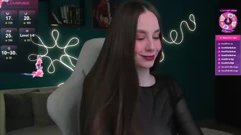 Snapshot of katie_taylorr chatting on 08-08-26, 11:39 Katie online show from 08-08-26, 11:39