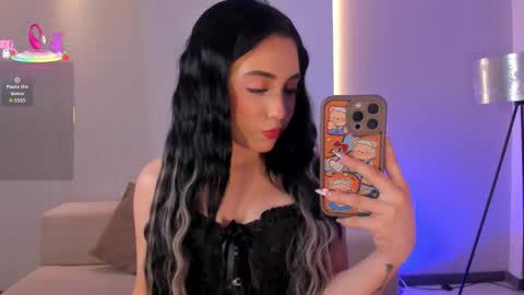 Snapshot of katieangel1 chatting on 10-02-25, 11:28 katieangel1 online show from 10-02-25, 11:28