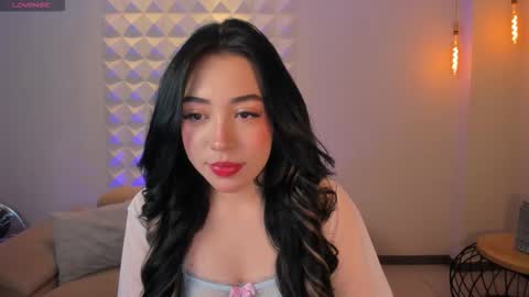Snapshot of katieangel1 chatting on 10-17-25, 11:35 katieangel1 online show from 10-17-25, 11:35