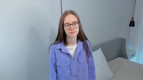 Scarlett online show from 10-20-25, 08:37