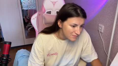 Snapshot of katrin_kristal chatting on 07-29-26, 11:41 naked in pvt show 100 tk online show from 07-29-26, 11:41