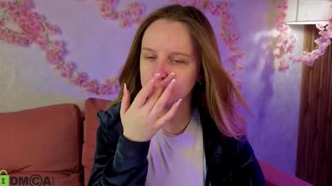 Katrina Bail online show from 11-28-25, 01:19