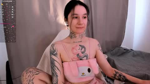 katrina_h0w online show from 05-06-26, 03:57