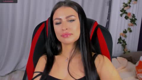 Snapshot of katrinablaze chatting on 09-26-25, 06:39 Katrina online show from 09-26-25, 06:39
