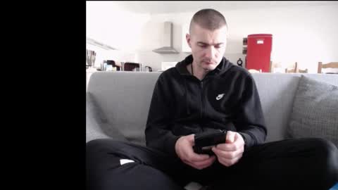 Snapshot of katsufr chatting on 12-03-24, 12:49 demyx online show from 12-03-24, 12:49