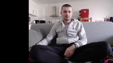 Snapshot of katsufr chatting on 01-03-25, 11:25 demyx online show from 01-03-25, 11:25