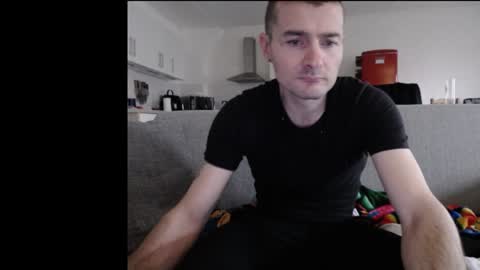 Snapshot of katsufr chatting on 02-08-25, 11:55 demyx online show from 02-08-25, 11:55